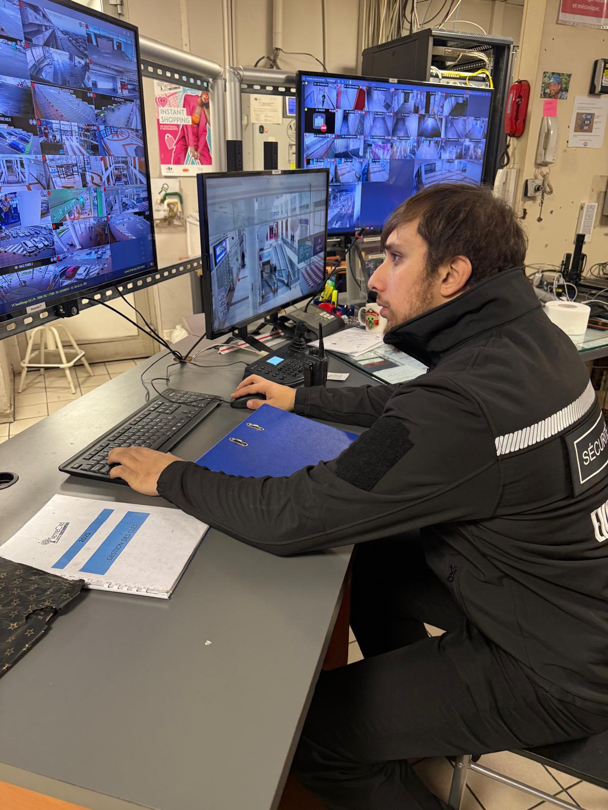 Surveillance de sites professionnels